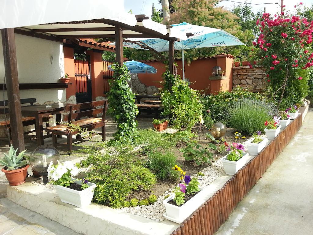 Sea View Family Hotel Kranevo Exterior photo