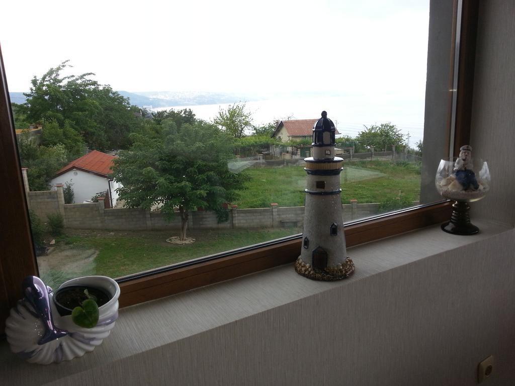 Sea View Family Hotel Kranevo Exterior photo